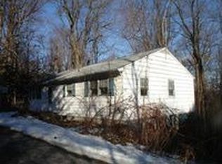 22 Quaker Rd, Carmel, NY 10512