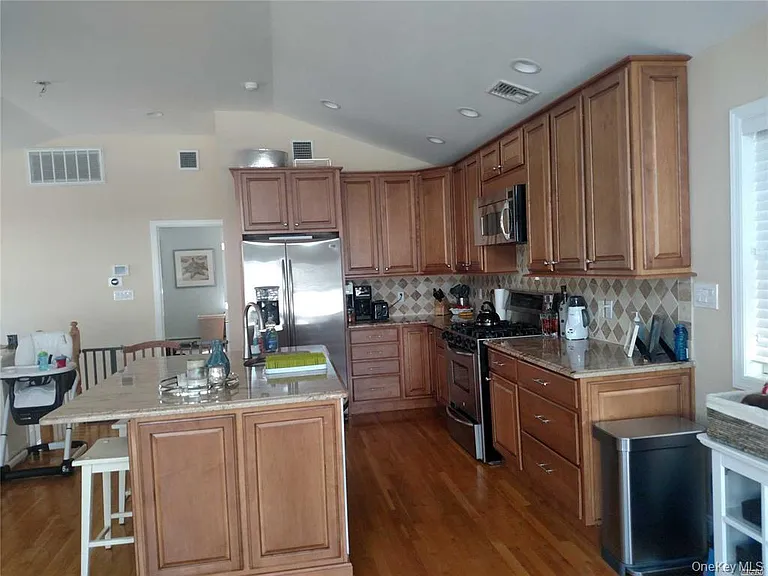 100 Wyoming Ave — Photo 10