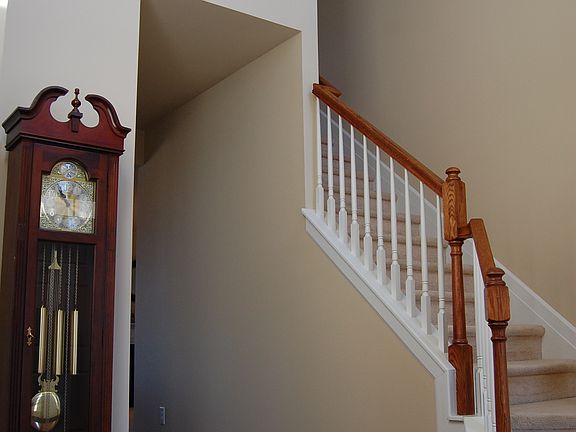 3rd image of 4850 Benhill Dr