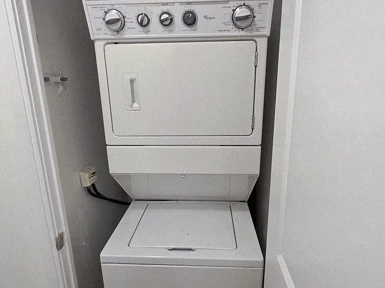 80 Absolute Ave #801 — Photo 3