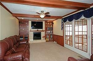 5th image of 10180 Woodbury Dr