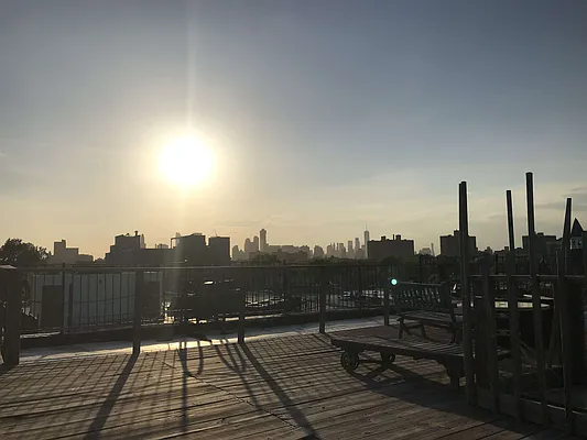 Rented by Manhattan Management LLC | media 45