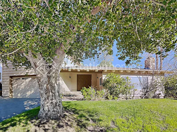 23525 Arlen Dr, Santa Clarita, CA 91321