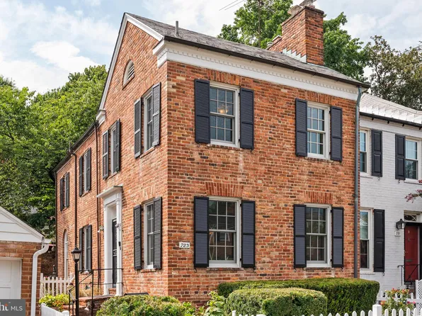723 S Royal St, Alexandria, VA 22314