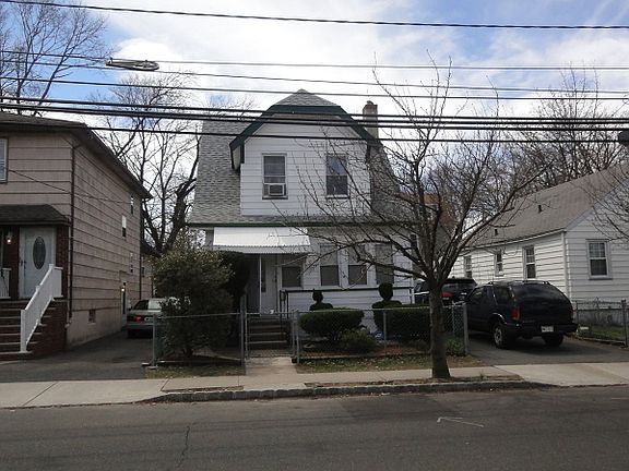 4th image of 173 Holmes St