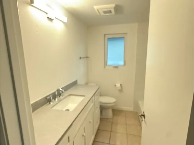 1116 Barbara St #G — Photo 4