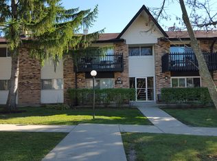 11B Kingery Quarter APT 208, Willowbrook, IL 60527