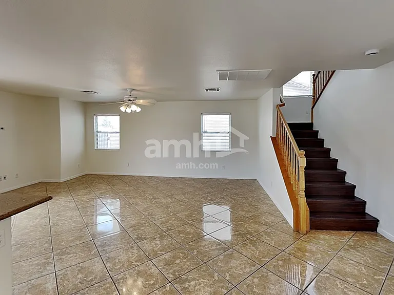 6473 Karlsen Ct — Photo 6