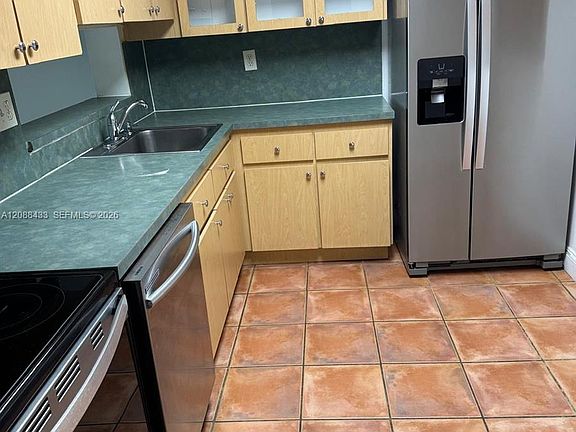3rd image of 8700 SW 133rd Avenue Rd APT 108