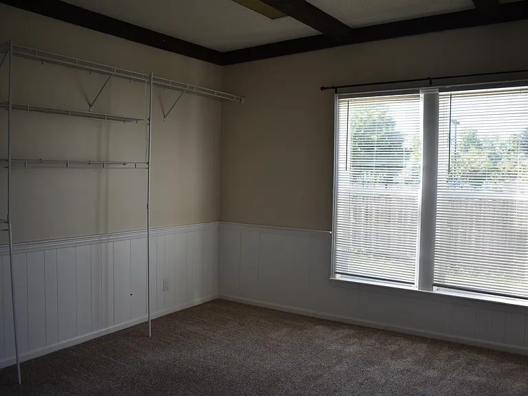 118 Ives Ave #A — Photo 6