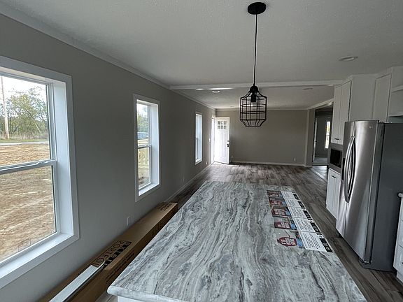 4th image of 889 White Springs Rd Lot 3