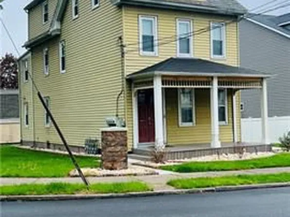 1462 Main St APT 2, Bethlehem, PA 18018
