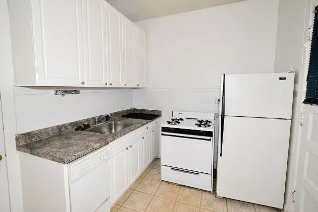 5021 N Winchester Ave #4 — Photo 2