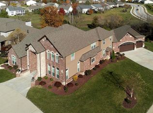 200 Rue De Vin, Lake Saint Louis, MO 63367
