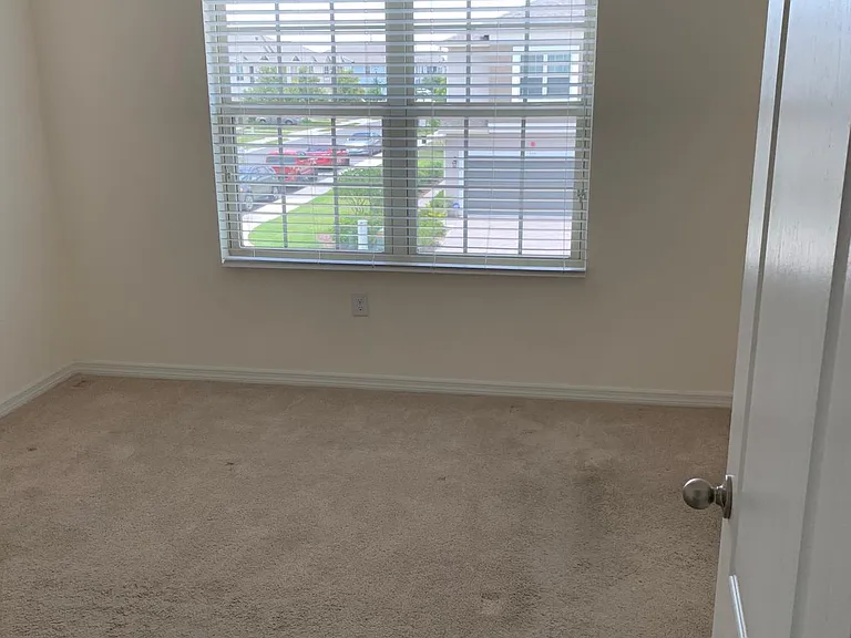 330 Misty Grove Ln — Photo 14