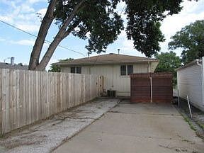2nd image of 2745 Avenue E St