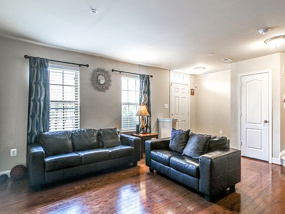 4th image of 11893 Snowden Farm Pkwy