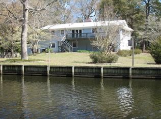 101 S Dogwood Trl, Southern Shores, NC 27949