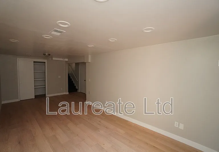 1853 S Oakland St — Photo 23