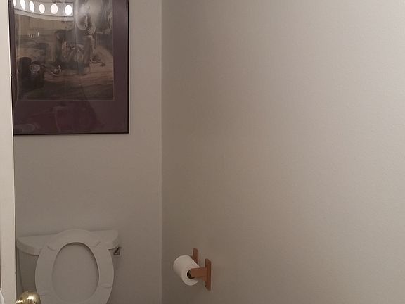 1/2 bath
