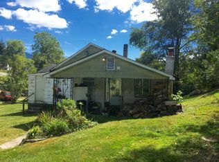 343 3rd St, North Tazewell, VA 24630