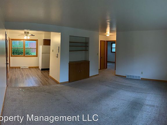 2nd image of 1409 Parkway Dr APT 215