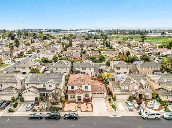 323 Brookhaven Ct, Hayward, CA 94544