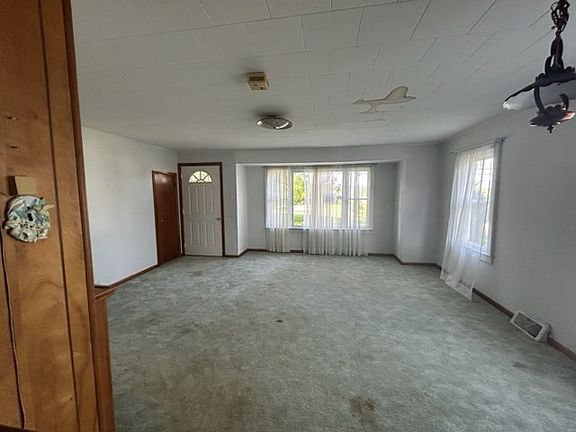 4th image of 277 Piney Mountain Rd