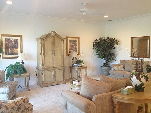 4th image of 6815 Vista Del Lago Ave