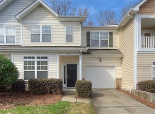 2922 White Willow Rd, Charlotte, NC 28273