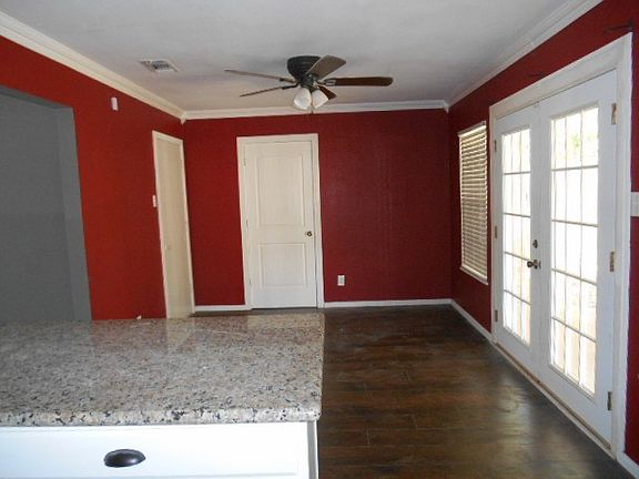 5th image of 2416 Tulane St