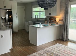 7801 Steinway Rd, Lincoln, NE 68505
