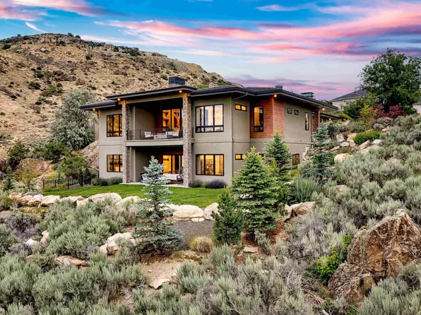 3054 E Birdsong Dr, Boise, ID 83712