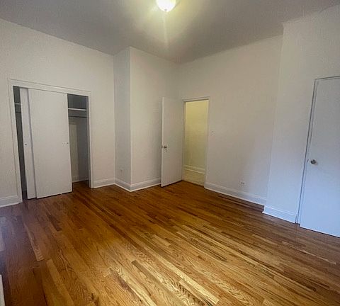 3rd image of 808 W End Ave APT 507