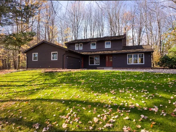 4010 Lander Rd, Orange, OH 44022