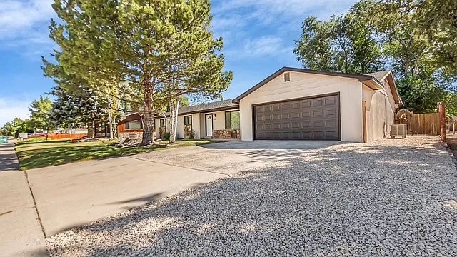3 bed, 1674 sqft, $2,500 — Photo 1