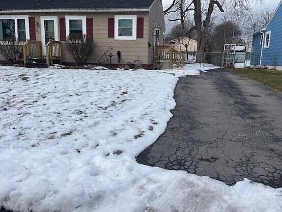 2nd image of 82 Leonard Ave