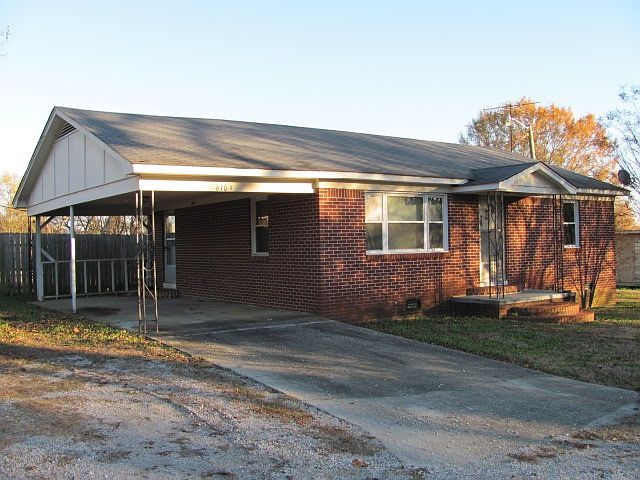 1st image of 610 Margin St