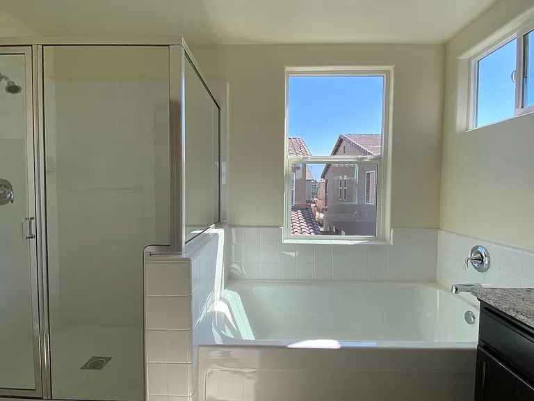 2537 Mustang Dr — Photo 10