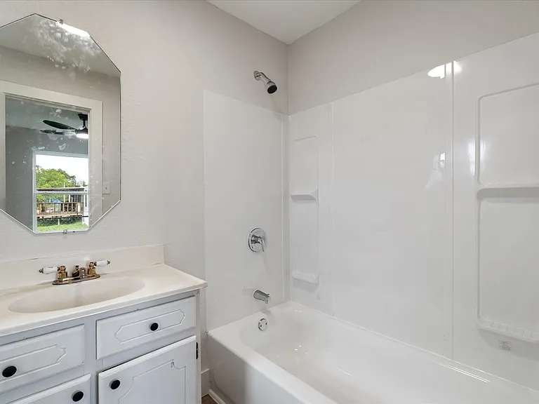 7104 Dallas St #1 — Photo 13