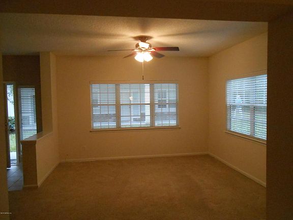 3rd image of 1736 Forest Lake Cir W