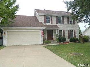 555 Schrader Farm Dr, Saint Peters, MO 63376