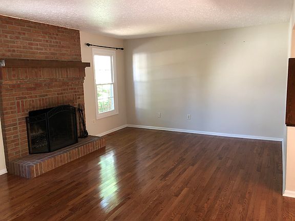 2nd image of 5345 McGinty Ct