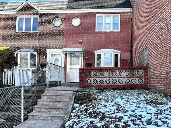 10-13 115th Street, College Point, NY 11356