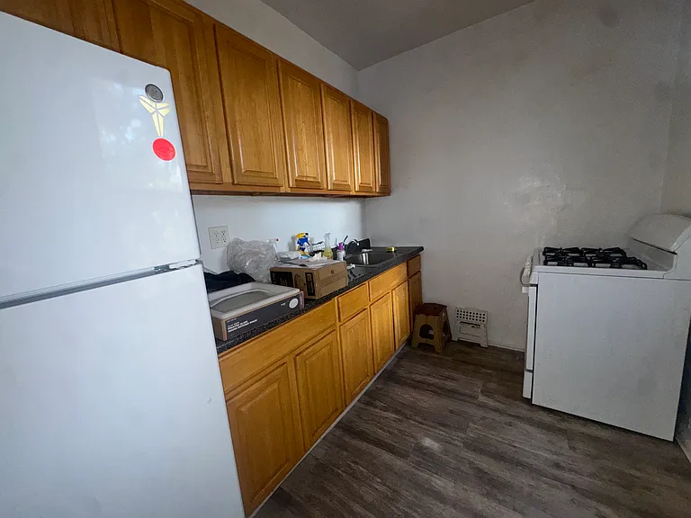 15 Radford St — Photo 7