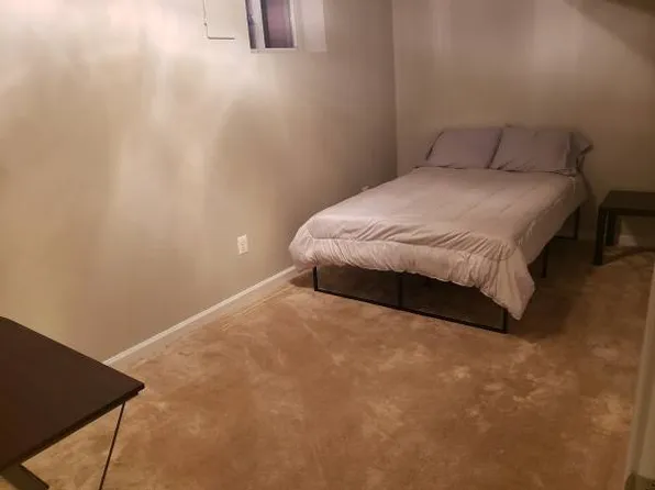 1996 Mayflower Dr #Basement, Woodbridge, VA 22192