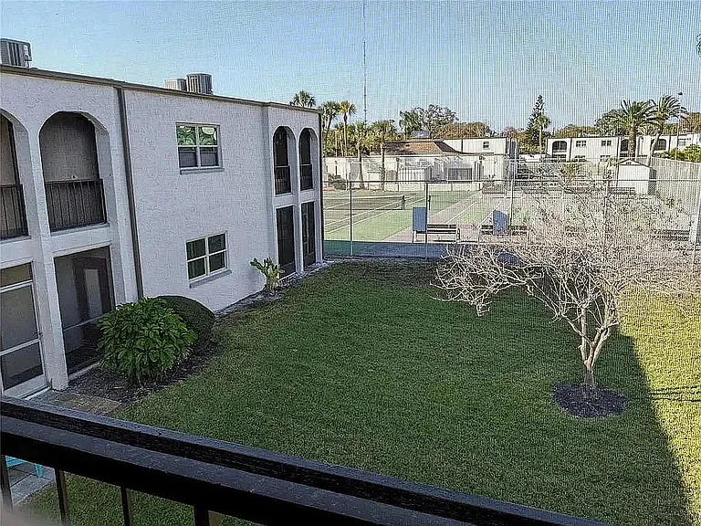 7701 Starkey Rd #710 — Photo 1