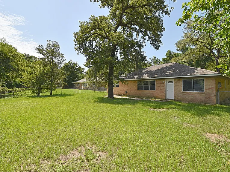 3615 Willie Way — Photo 21