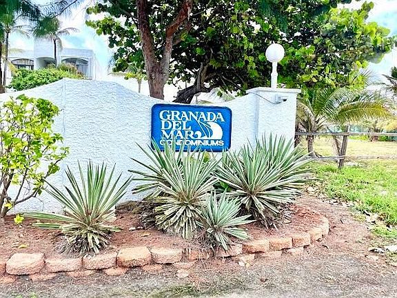 2nd image of 310 Granada Del Mar La Grande Prince Cir