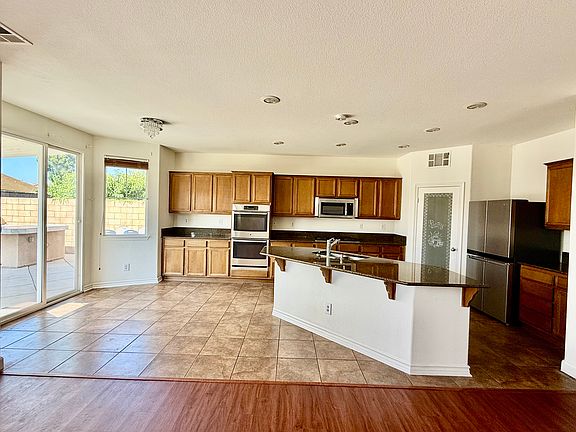 4th image of 7400 Morning Hills Dr